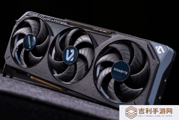 RTX 5070 Ti超频新突破：SK海力士显存助力性能提升7%
